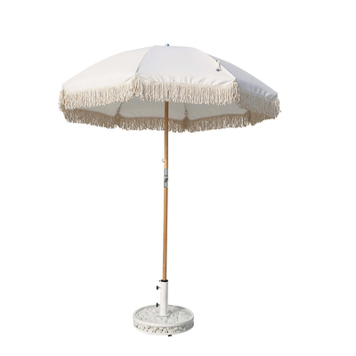 Outdoor 2M Kayu Tiang Fiberglass Ribs Payung Matahari Lurus dengan Rumbai